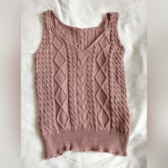 NWOT Knitted V Neck Tank Top/Vest - Picture 6 of 7
